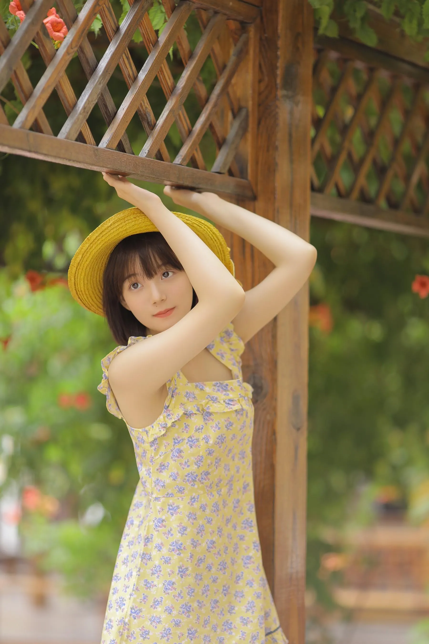 [YITUYU艺图语]2022.07.06 悠悠夏日长 不知秃 [20P]插图2